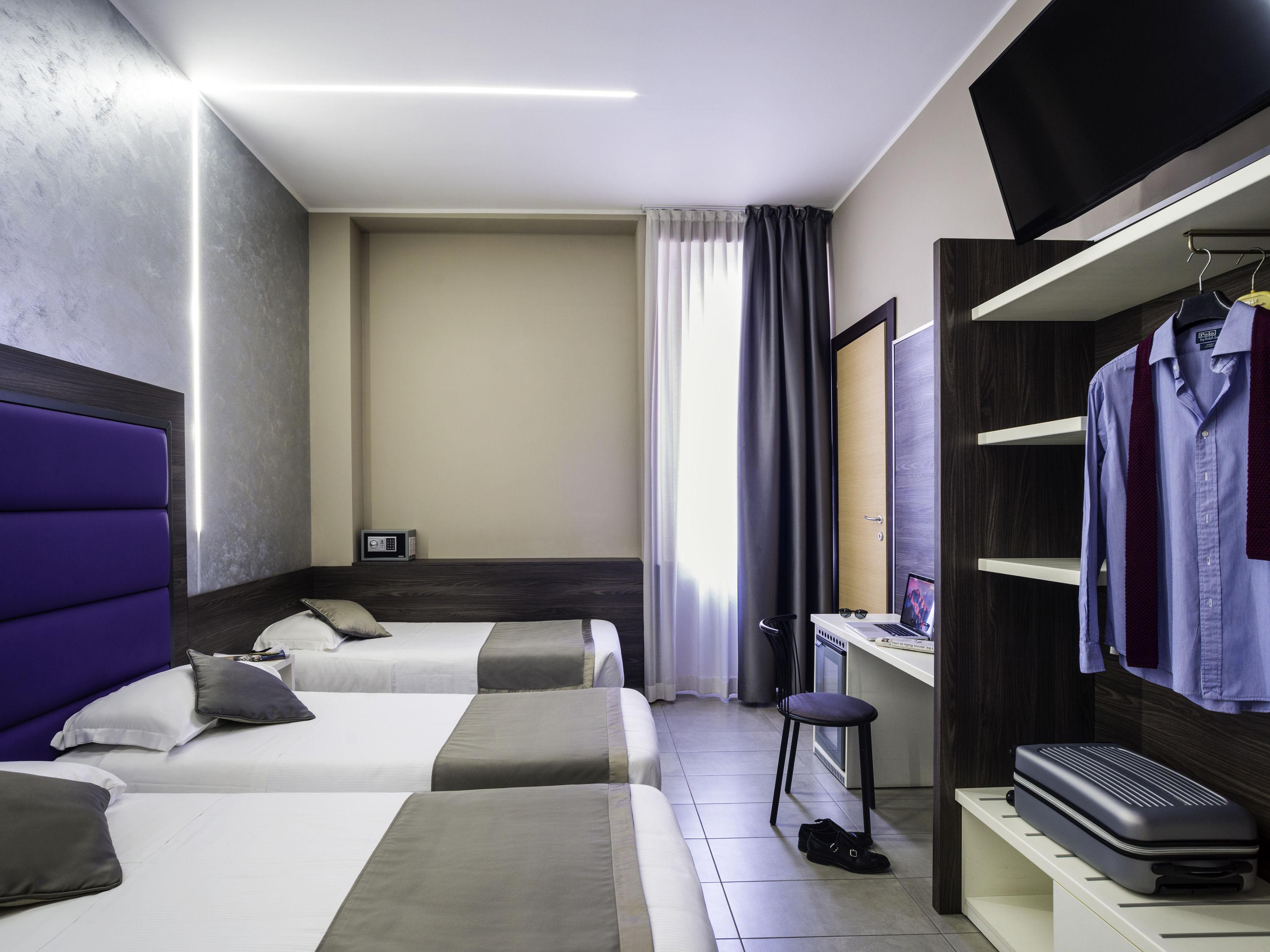 Hotel Ibis Styles Milano Centro Esterno foto
