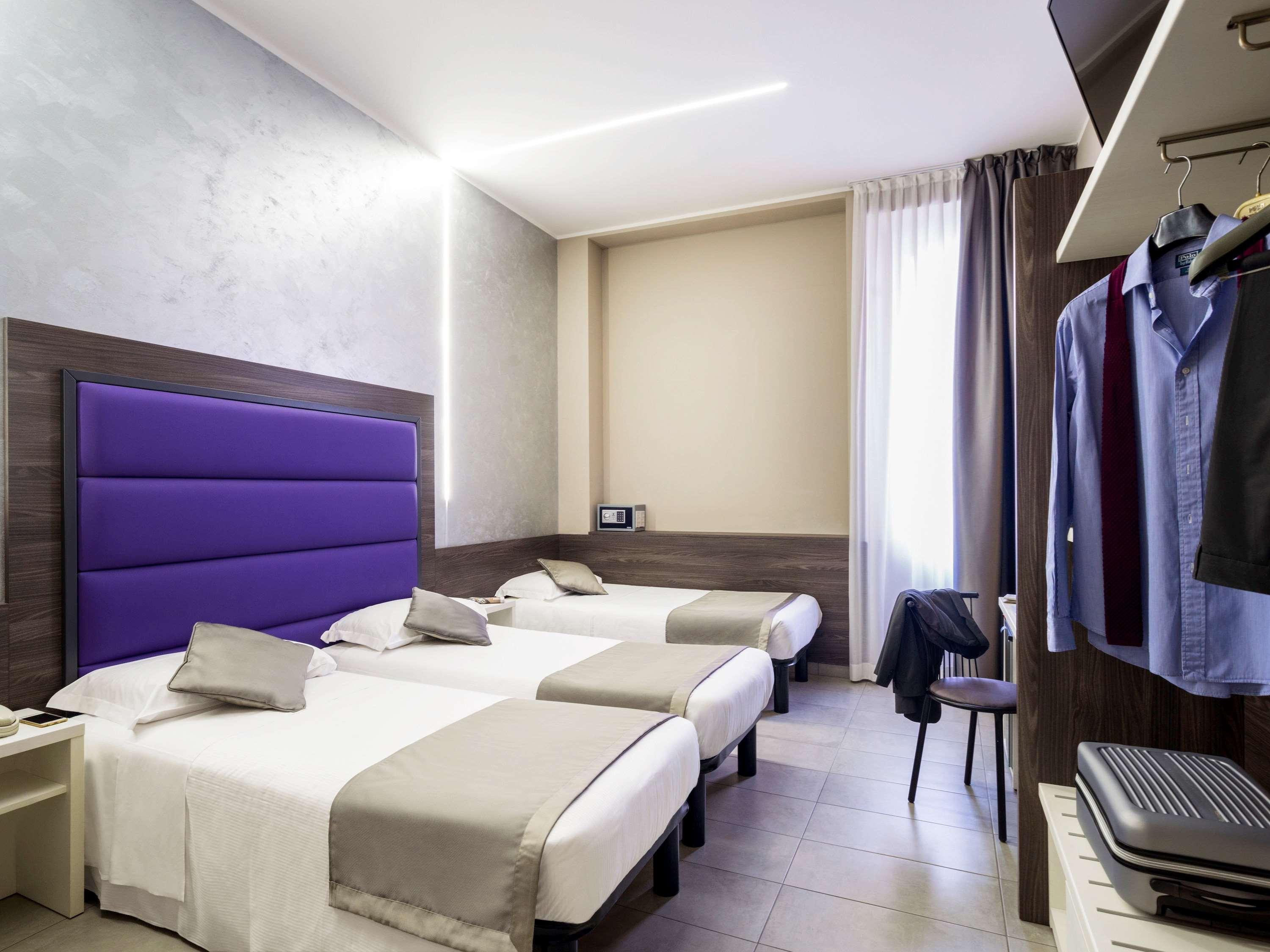 Hotel Ibis Styles Milano Centro Esterno foto