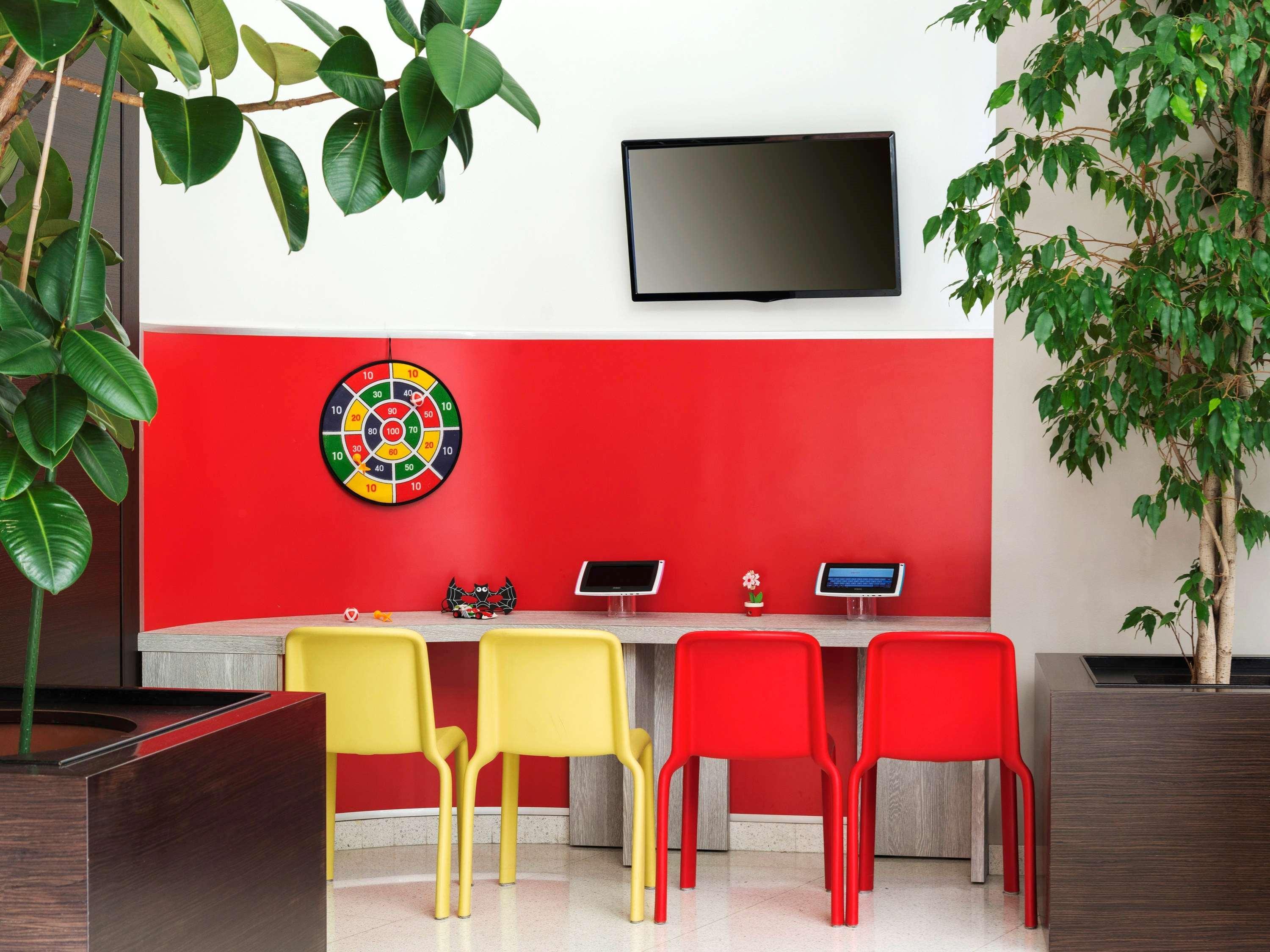Hotel Ibis Styles Milano Centro Esterno foto